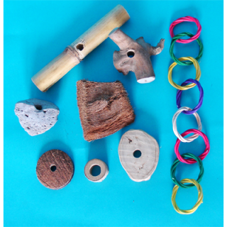 Komponenty z džungle vel. M pro opravu / výrobu hraček